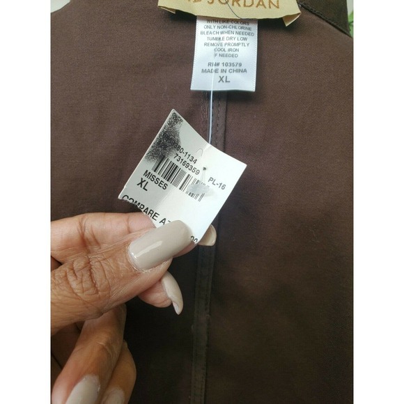 Liz Jordan Women's Brown Cotton Long Sleeve Collared Buttons Long Coat - Picture 12 of 12